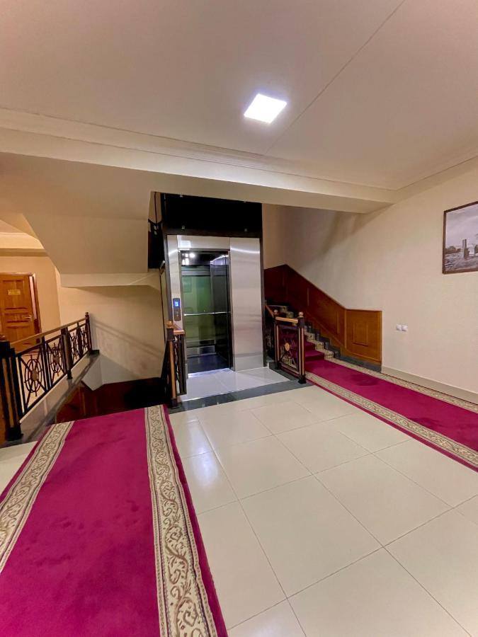 Hotel Plaza Viktoria Giumri Zewnętrze zdjęcie