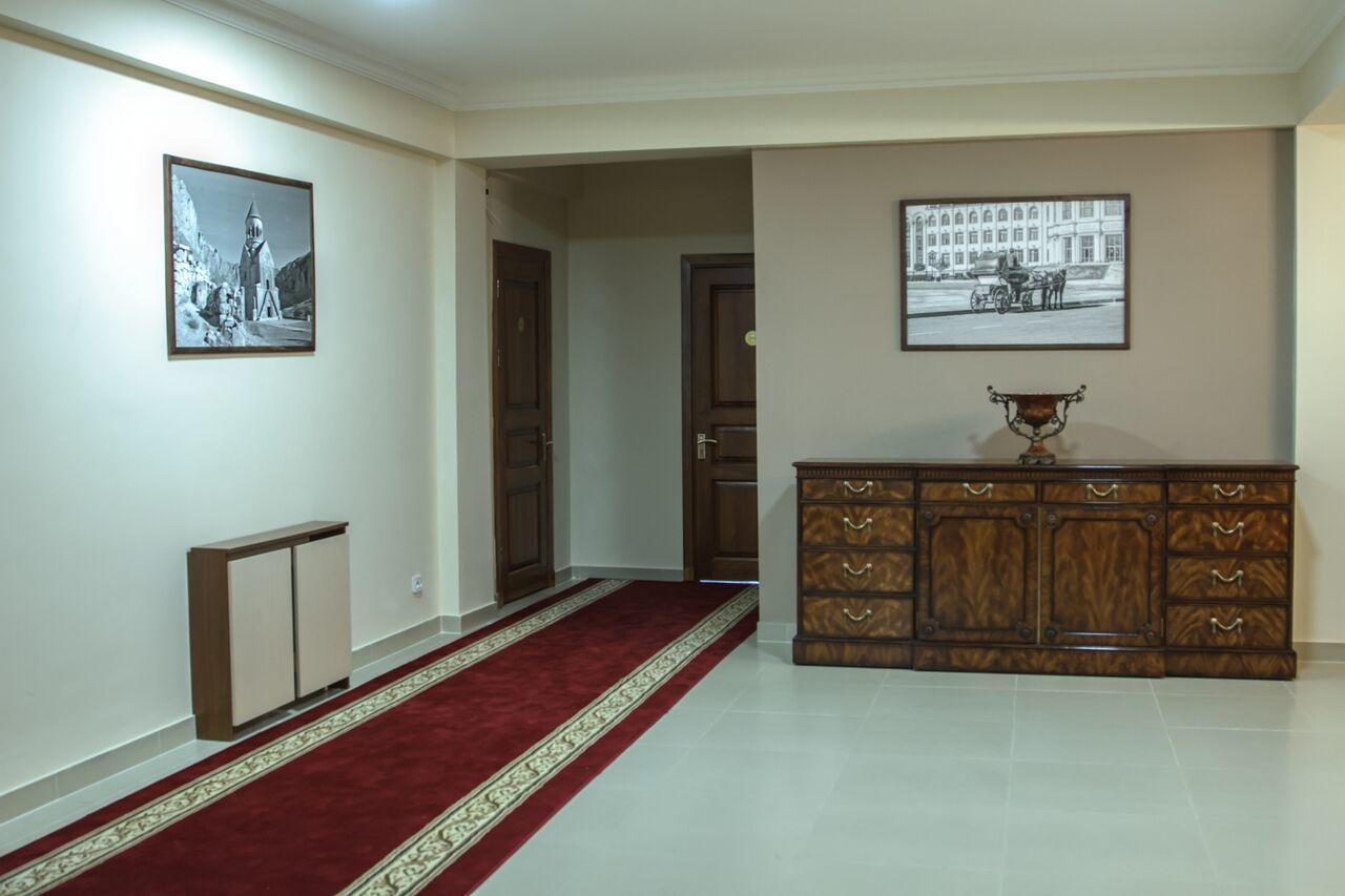Hotel Plaza Viktoria Giumri Zewnętrze zdjęcie