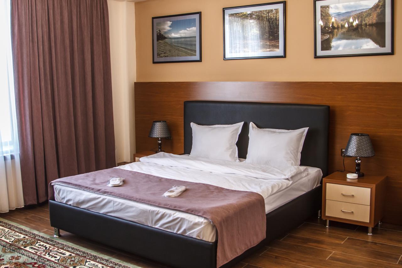 Hotel Plaza Viktoria Giumri Pokój zdjęcie